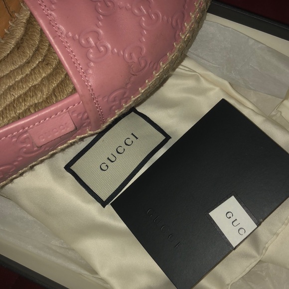 Gucci Pink Signature Espadrilles - Picture 2 of 2
